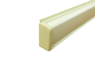 PVC водобран плосък мини 4м крем гланц