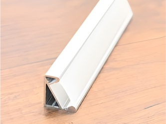 LED профил ъглов /30°/ Бял мат + мат капак 3м